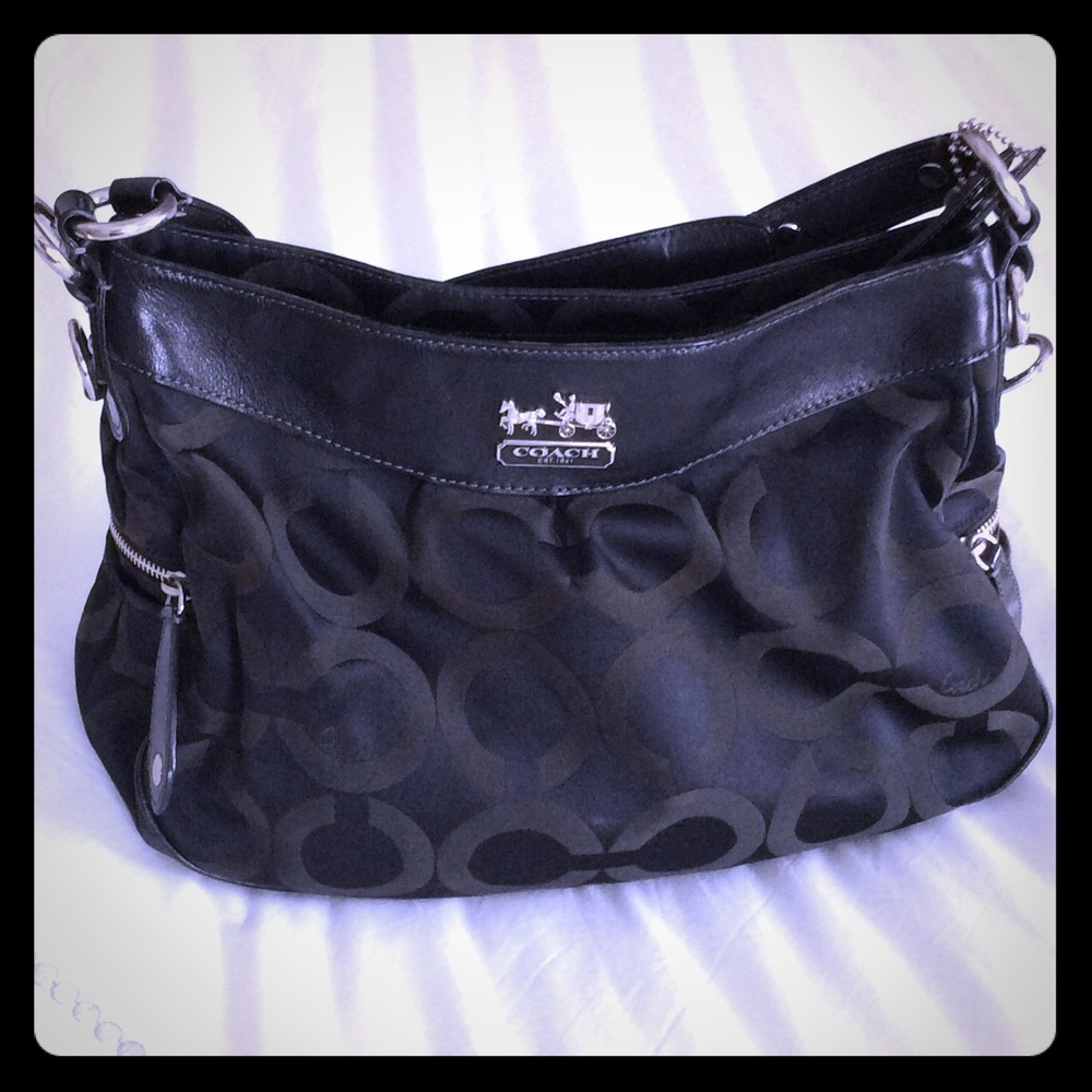 Coach black shoulder bag
